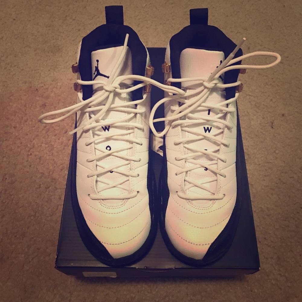 Jordan Retro 12 Taxi